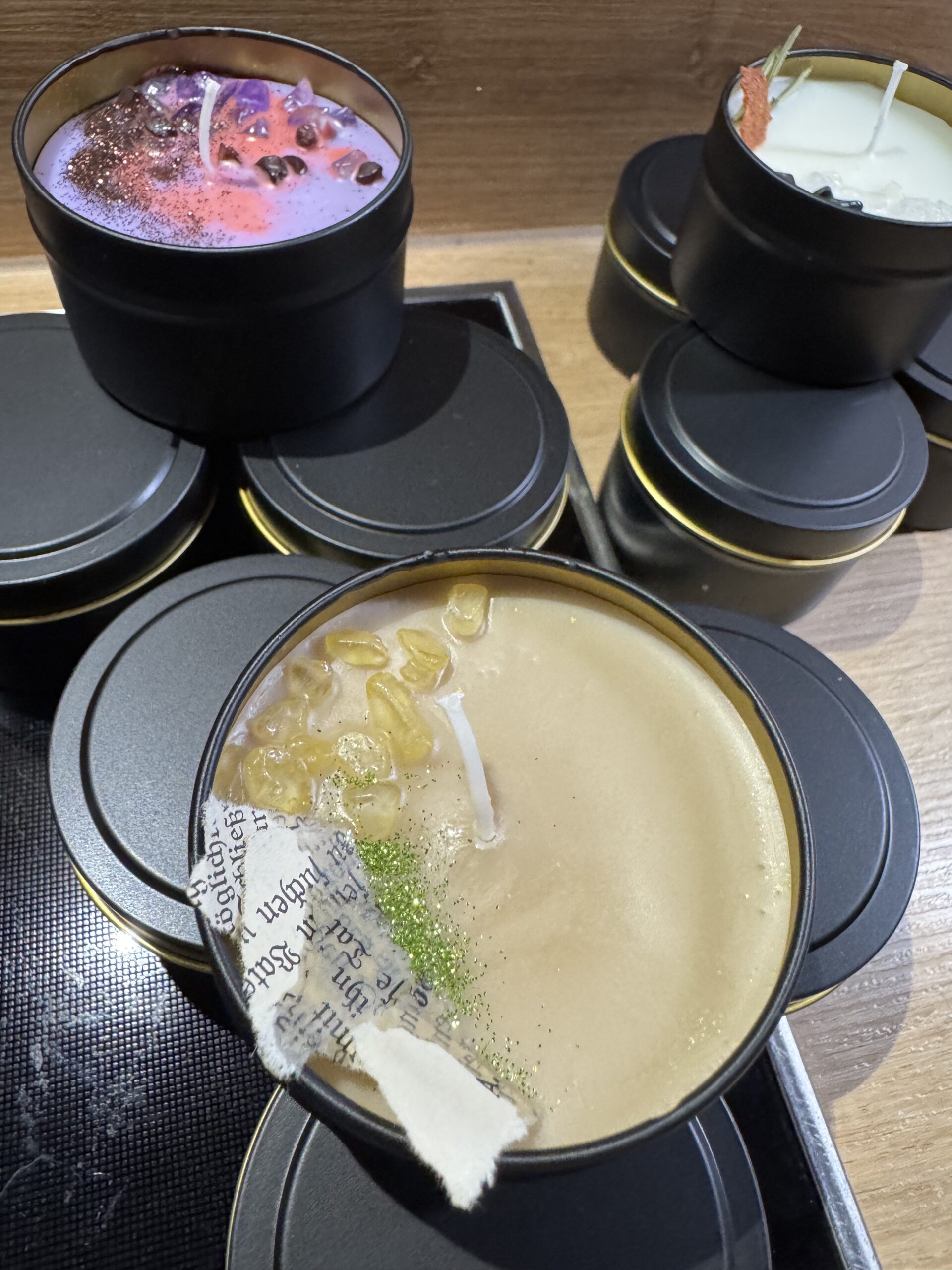 Kerzen für die Buchbubble: Limitierte Messe-Kerzen